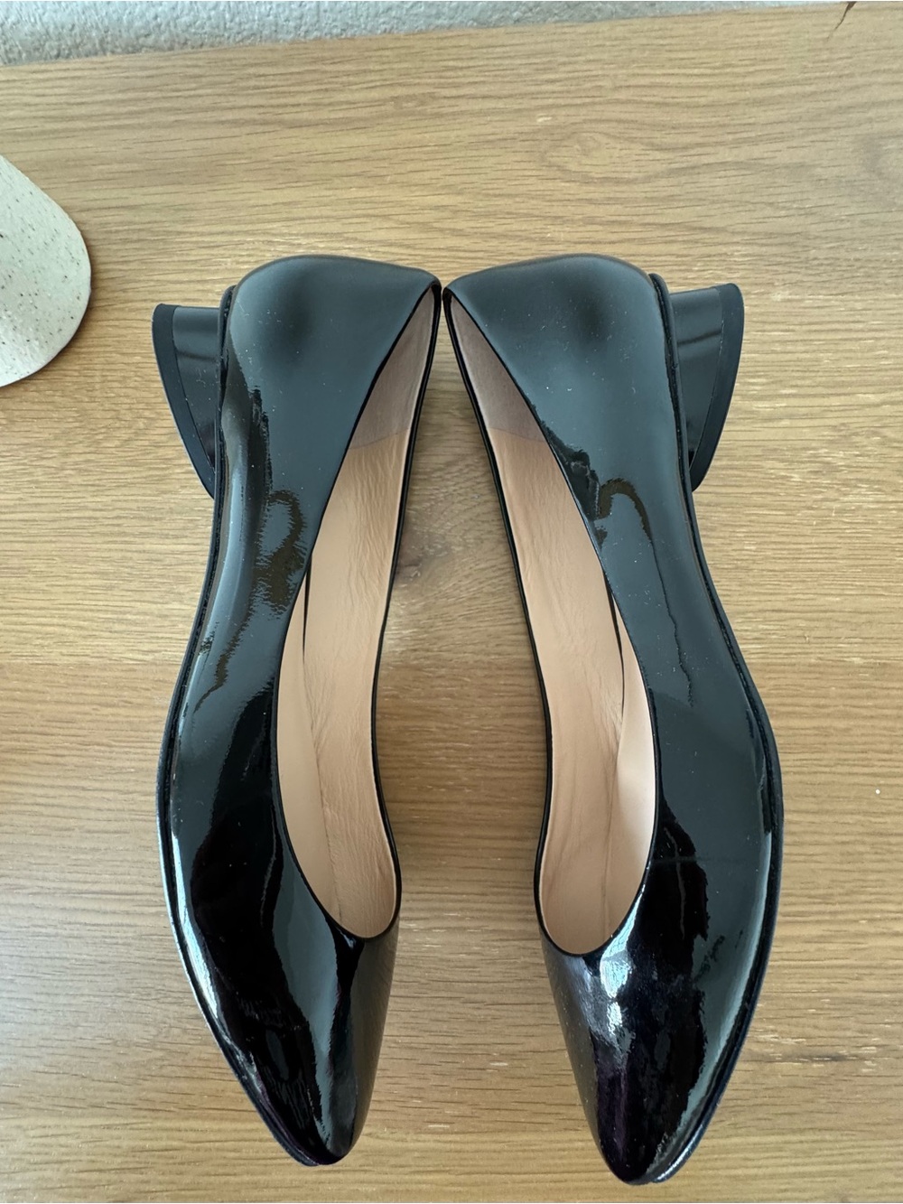 Kate Spade Fallyn Flats Size 7